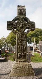 Monasterboice_South_Cross_East_Face_2013_09_27 (Foto: wiki commons)